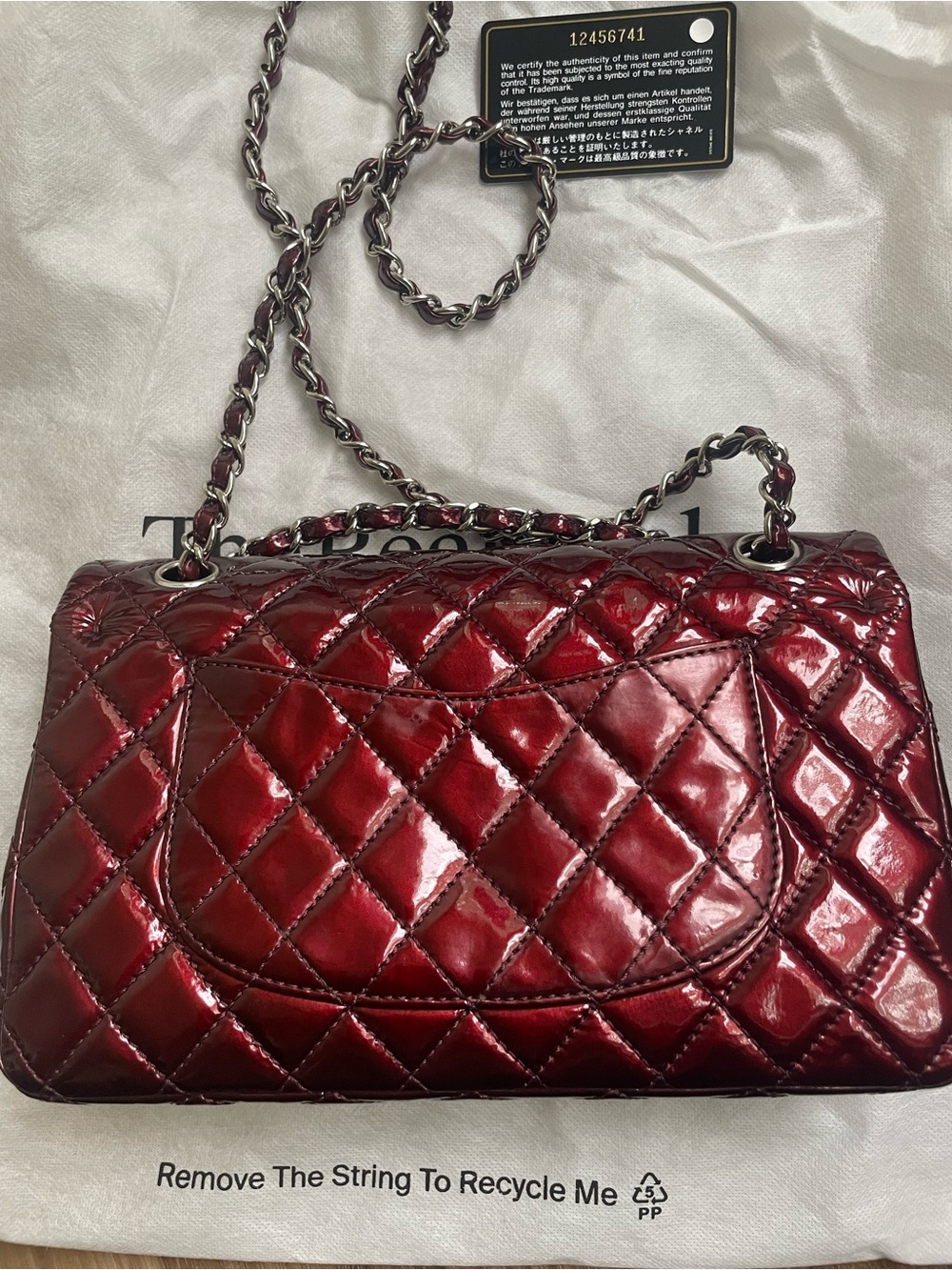 CHANEL Quilted Patent Leather Shoulder Bag in Burgundy - Picture 3 of 7